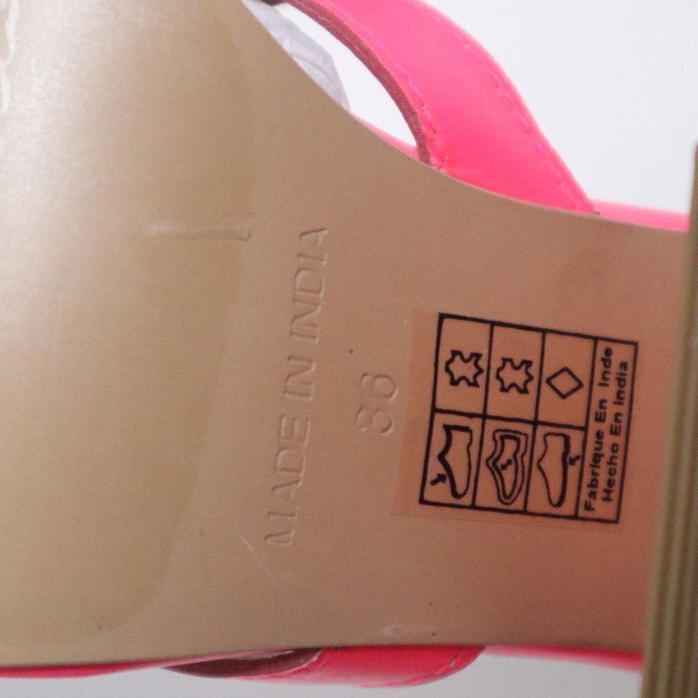 NEW  Free People Charlie Neon Pink V-Heel Sandals - Picture 8 of 9